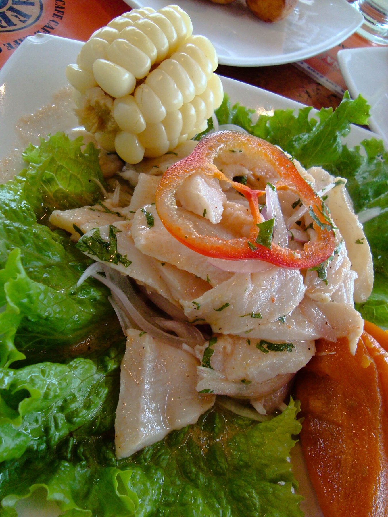 Ceviche peruano, fotografía representativa